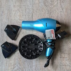 Conair InfinitiPRO Hair Dryer Vibrant Blue
